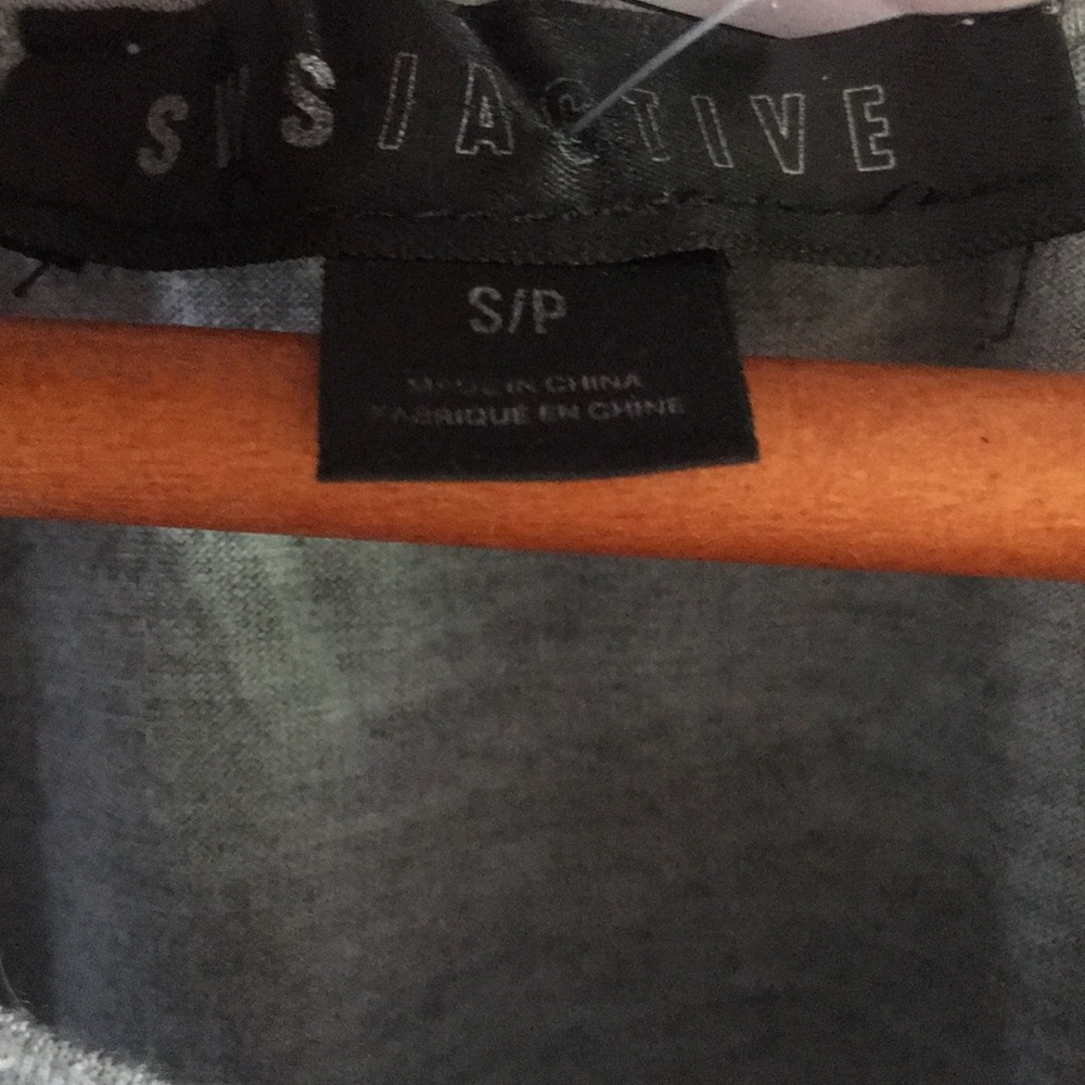SWS/ACTIVE: Tank Top/Muscle Tee - Picture 3 of 4